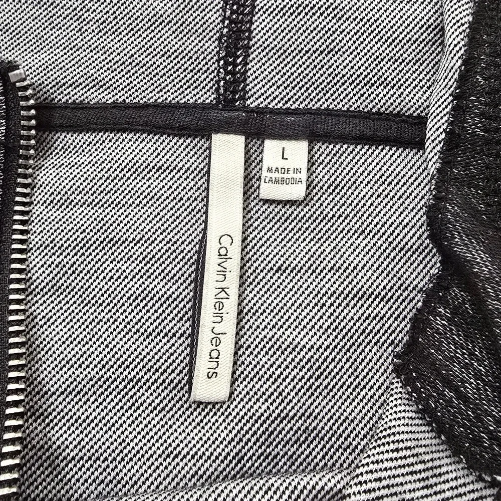 Calvin Klein Jeans Two Toned Zippered Hooded Sweatshirt Sz L